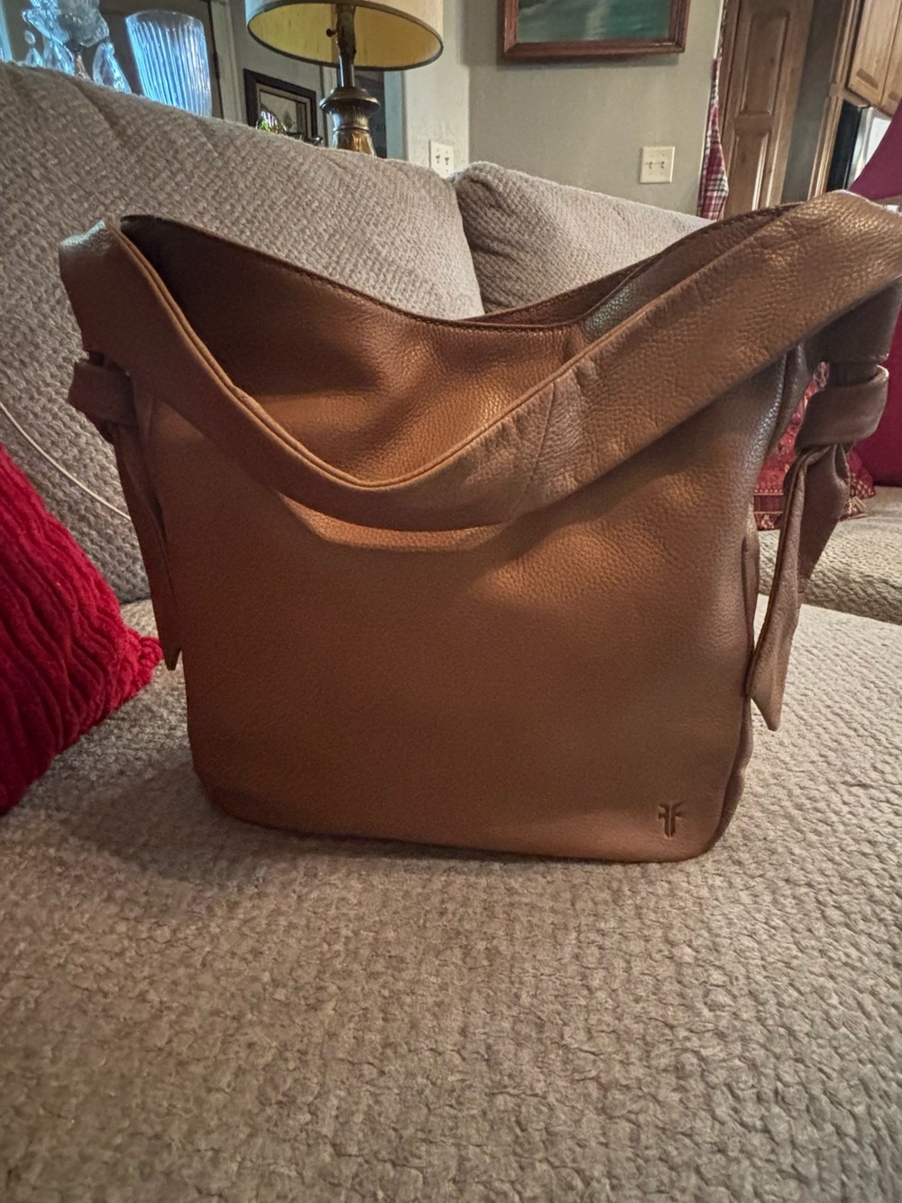 Authentic Frye Pebbled Leather Hobo Shoulder Bag Cognac Tan Knotted Strap DB1108